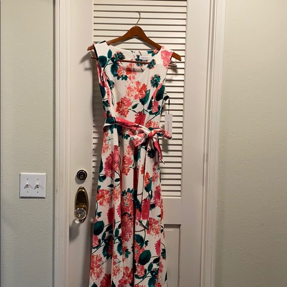 Calvin Klein dress - Picture 2 of 7